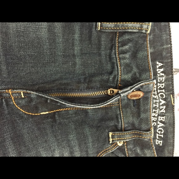 American Eagle Jeans - Picture 7 of 7